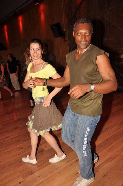 min 2011 05 29 station danse 253